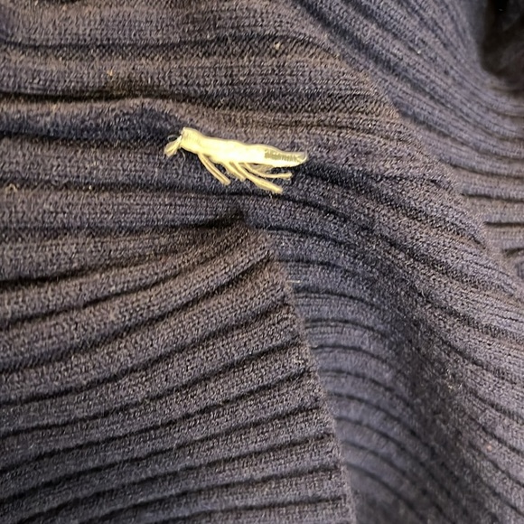 Frame Navy Cutout Sweater Size M - Picture 8 of 8